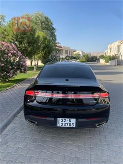 لینکۆڵن MKZ